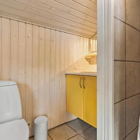 Beautiful In With Kitchen *
