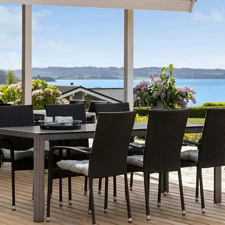 Beautiful In With Kitchen Holiday home Ronde