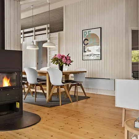 Beautiful In With Kitchen Holiday home *